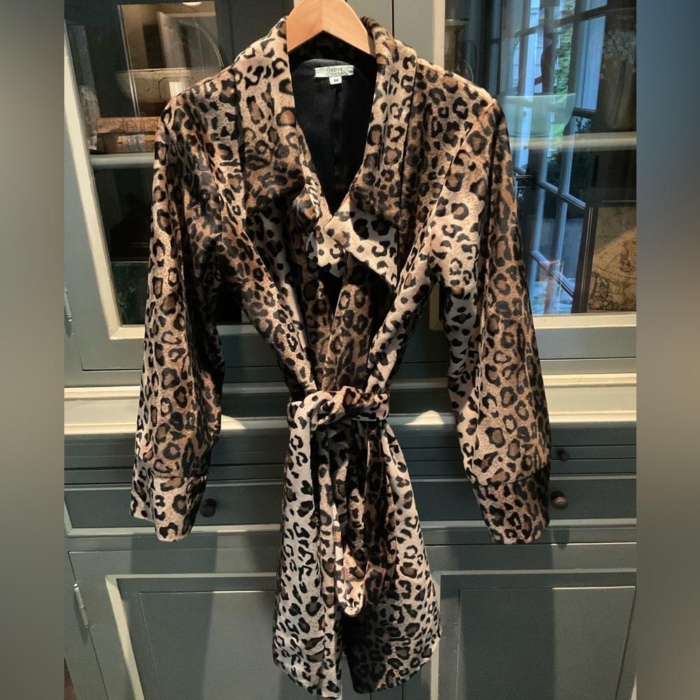 Vintage Leopard Print Wrap Coat